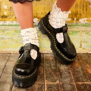 Women's Dr. Martens "Bethan" Black Chunky Heel Mary Jane Oxfords Size 8